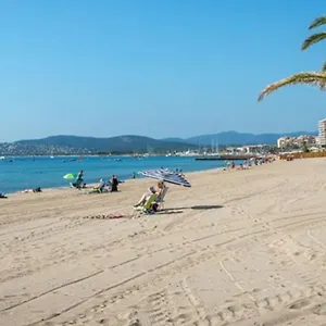 Pour 2 A 4 Personnes A 5 Min A Pied Des Plages De Fréjus
